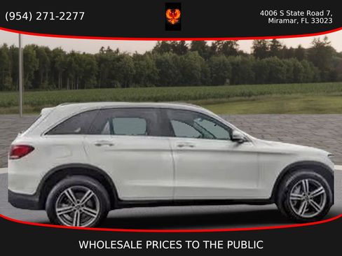 Used 2020 Mercedes-Benz GLC 300 w/ Premium Package image 6