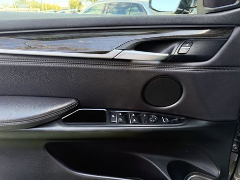 Used 2018 BMW X5 xDrive40e image 33