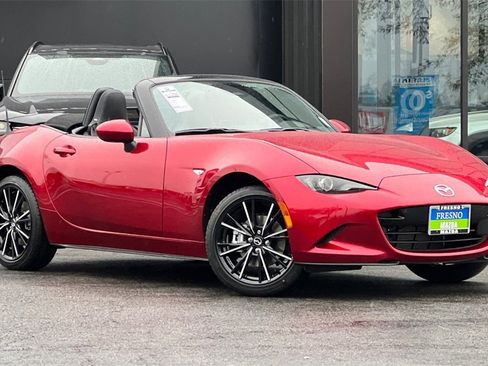 New 2025 MAZDA MX-5 Miata Grand Touring w/ Weather Package image 3