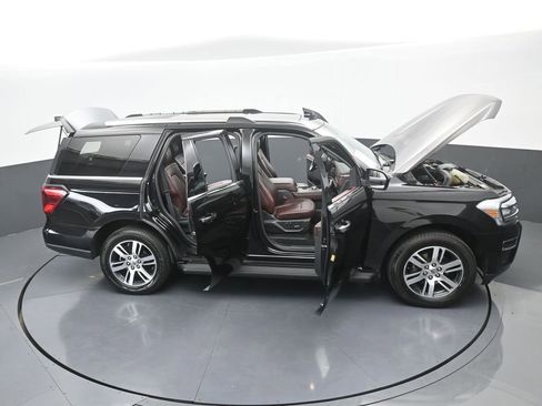 Used 2024 Ford Expedition Limited image 80