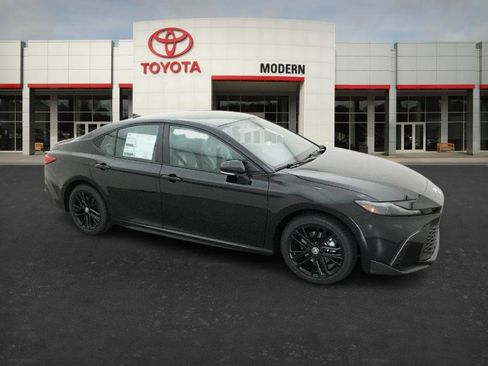 New 2026 Toyota Camry SE image 27