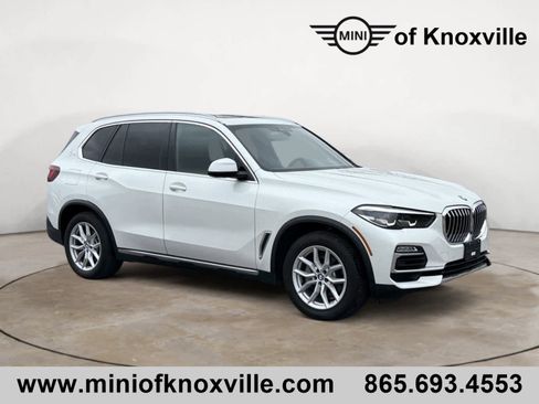 Used 2021 BMW X5 xDrive40i w/ Premium Package image 1