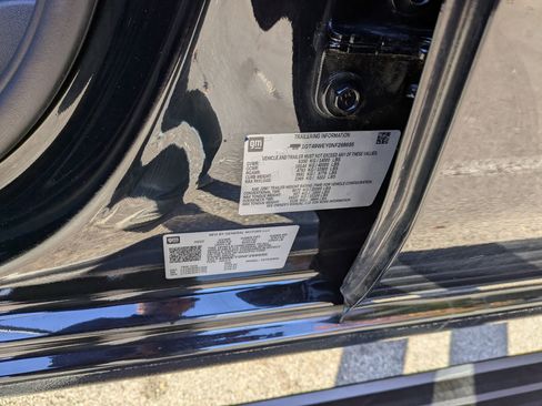 Used 2022 GMC Sierra 3500 Denali w/ Denali Ultimate Package image 45