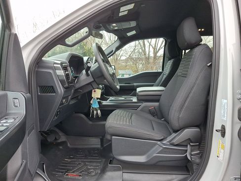 Used 2023 Ford F150 XL w/ STX Appearance Package image 13