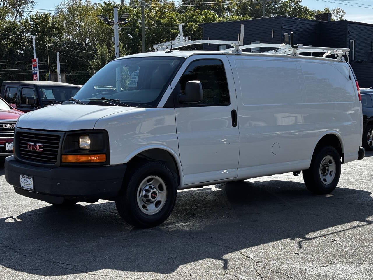 Used 2014 GMC Savana 3500 RWD image 4