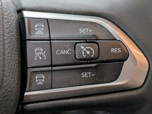 Used 2024 Jeep Compass Limited AWD/4WD image 18