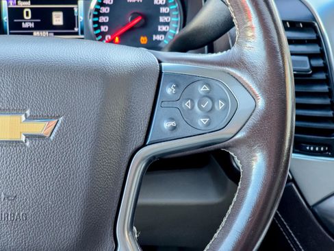 Used 2019 Chevrolet Suburban Premier image 39