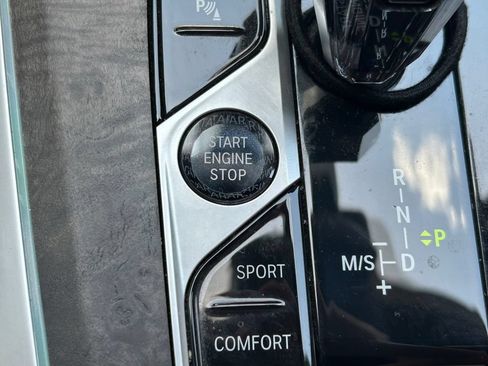 Used 2023 BMW X5 xDrive40i w/ M Sport Package AWD/4WD image 30
