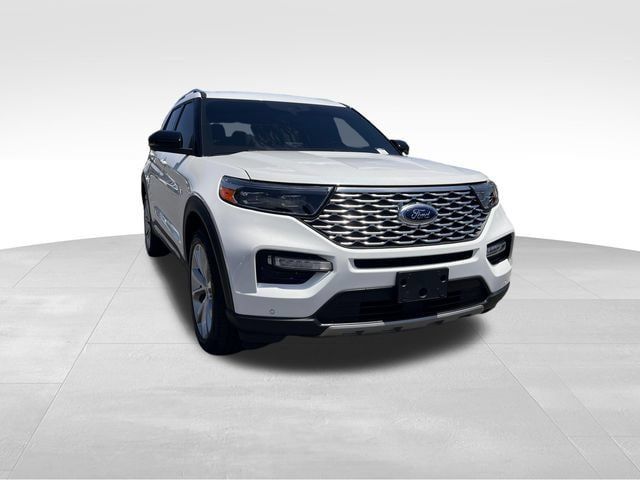 Used 2022 Ford Explorer Platinum w/ Technology Package AWD/4WD image 7