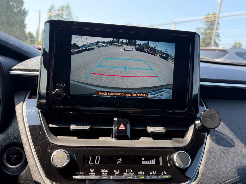 Used 2023 Toyota Corolla Cross AWD Hybrid w/ Moonroof Package image 25