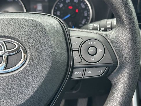 Certified 2021 Toyota RAV4 XLE image 15