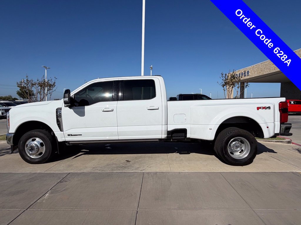 Used 2024 Ford F350 Lariat w/ FX4 Off-Road Package AWD/4WD image 10