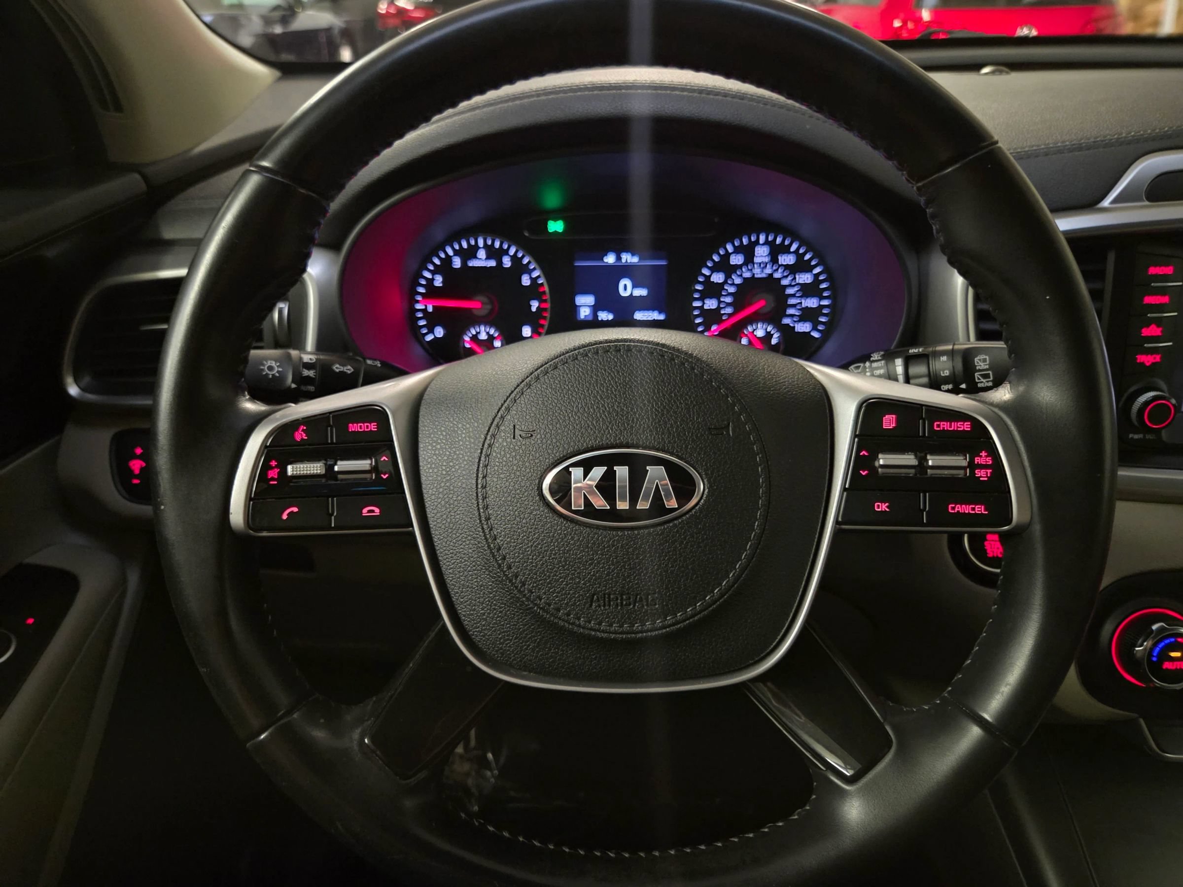 Used 2020 Kia Sorento S FWD image 18