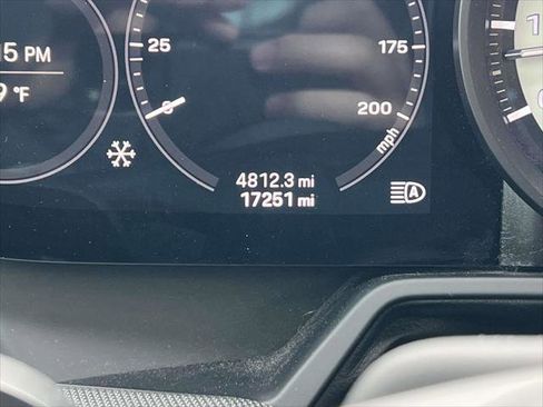 Used 2020 Porsche 911 Carrera 4S image 23