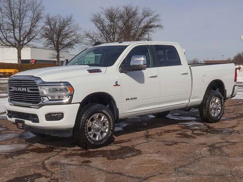 Used 2024 RAM 2500 Laramie image 8