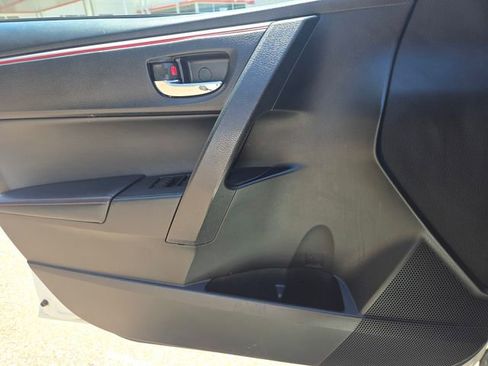 Used 2016 Toyota Corolla S Special Edition FWD image 13