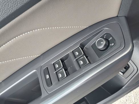Used 2021 Volkswagen Atlas SE AWD/4WD image 16