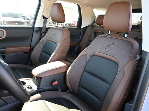 New 2026 Ford Bronco Outer Banks image 73