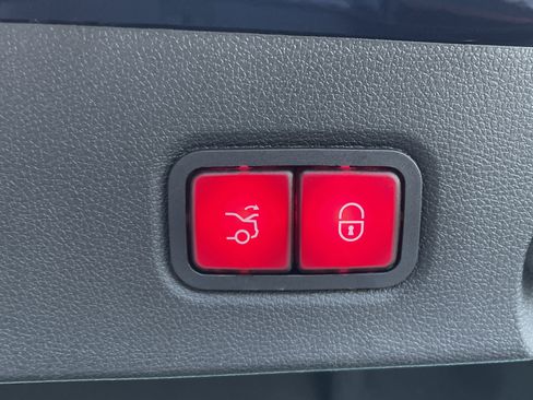 Used 2018 Mercedes-Benz CLS 550 4MATIC image 10