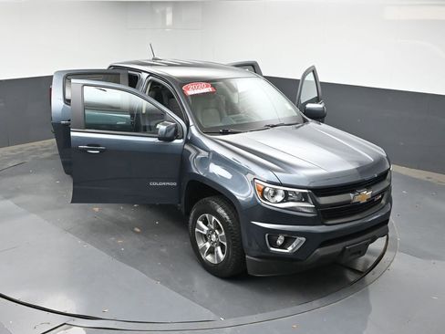 Used 2019 Chevrolet Colorado Z71 AWD/4WD image 46