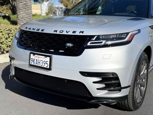 Used 2020 Land Rover Range Rover Velar R-Dynamic S image 30