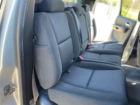 Used 2011 Chevrolet Avalanche LS w/ Regional Value Package image 15