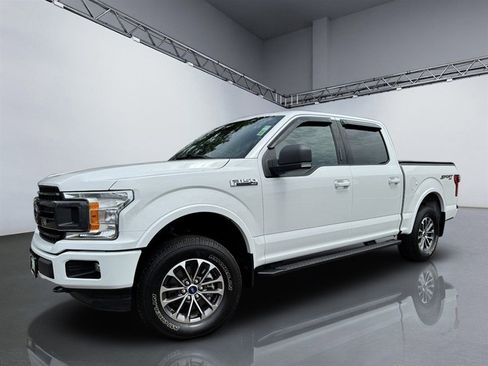 Used 2020 Ford F150 XLT w/ Equipment Group 302A Luxury AWD/4WD image 29