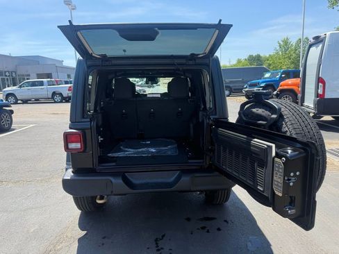New 2026 Jeep Wrangler Unlimited Sport AWD/4WD image 48
