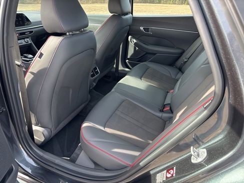 Used 2023 Hyundai Sonata SEL Plus image 6