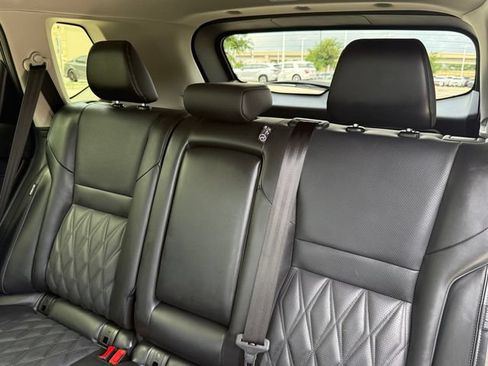 Used 2025 Nissan Rogue Platinum FWD image 27