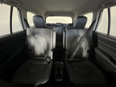 New 2024 Toyota Grand Highlander XLE image 35