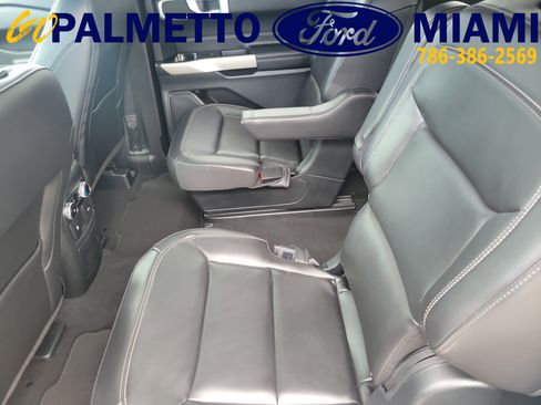 Used 2023 Ford Explorer XLT w/ Equipment Group 202A RWD image 12