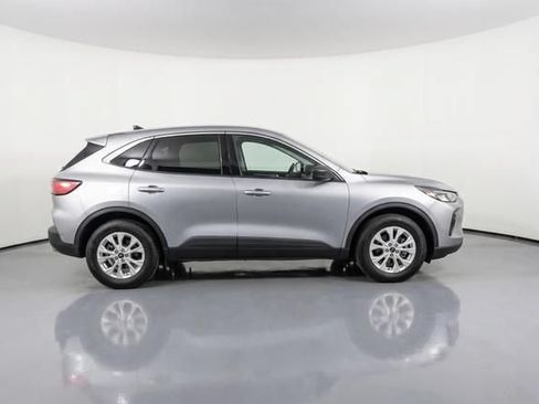 Used 2024 Ford Escape Active FWD image 18