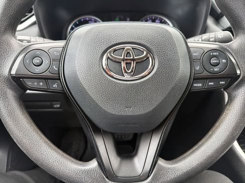 Used 2021 Toyota RAV4 XLE w/ Convenience Package AWD/4WD image 48
