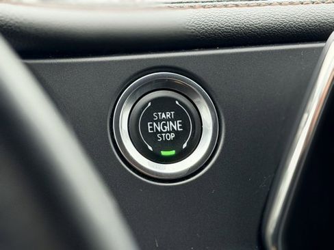 Used 2019 Chevrolet Blazer Premier w/ Driver Confidence II Package image 12