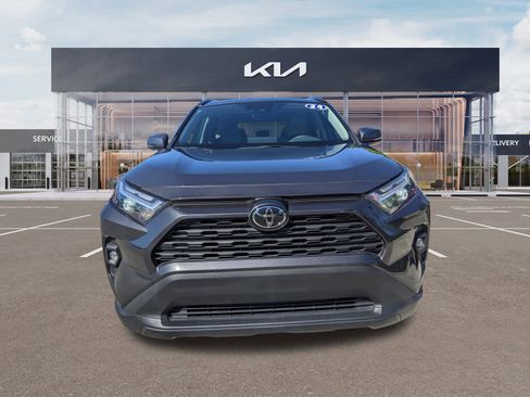 Used 2024 Toyota RAV4 XLE Premium image 7