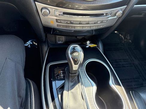 Certified 2019 INFINITI QX60 Luxe w/ Essential Package image 18