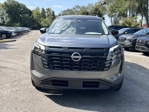 New 2026 Nissan Pathfinder SV w/ Lighting Package FWD image 2