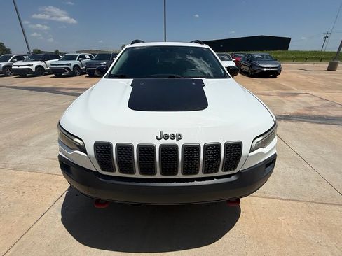 Used 2022 Jeep Cherokee Trailhawk w/ Sun, Sound & Nav Group AWD/4WD image 3