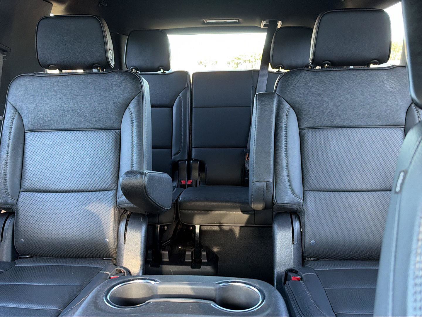 Used 2023 GMC Yukon Denali AWD/4WD image 23