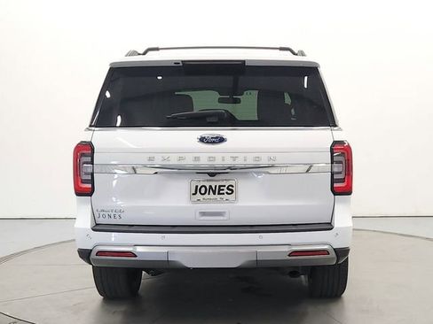 Used 2024 Ford Expedition Limited AWD/4WD image 6