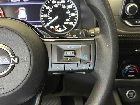 Used 2022 Nissan Rogue SV AWD/4WD image 24