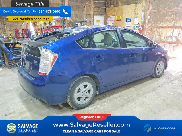 Used 2011 Toyota Prius Three w/ Solar Roof Pkg FWD image 4