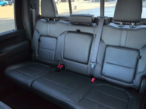 Used 2020 Chevrolet Silverado 2500 High Country w/ Z71 Off-Road Package image 8