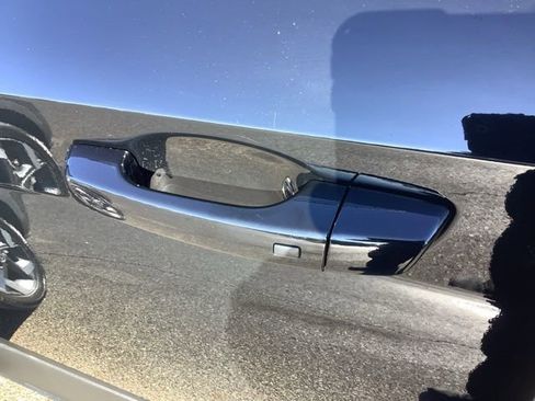 Certified 2026 Hyundai Venue SEL image 24