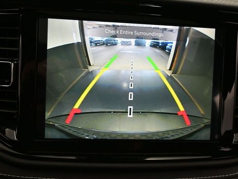 Used 2024 Dodge Durango SRT image 16