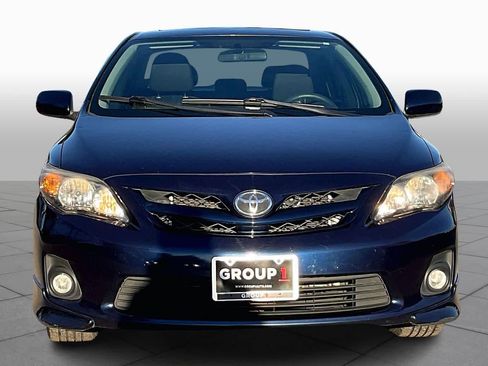 Used 2011 Toyota Corolla S image 3