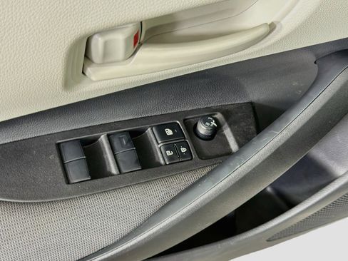 Used 2026 Toyota Corolla LE FWD image 15
