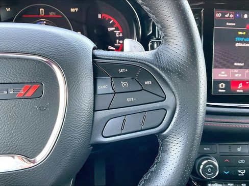 Used 2025 Dodge Durango GT AWD/4WD image 24