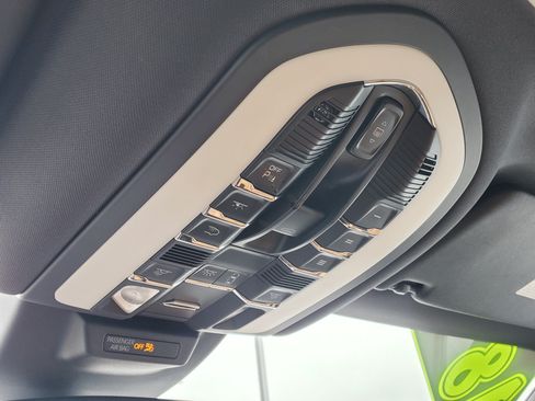 Used 2018 Porsche Macan S AWD/4WD image 22